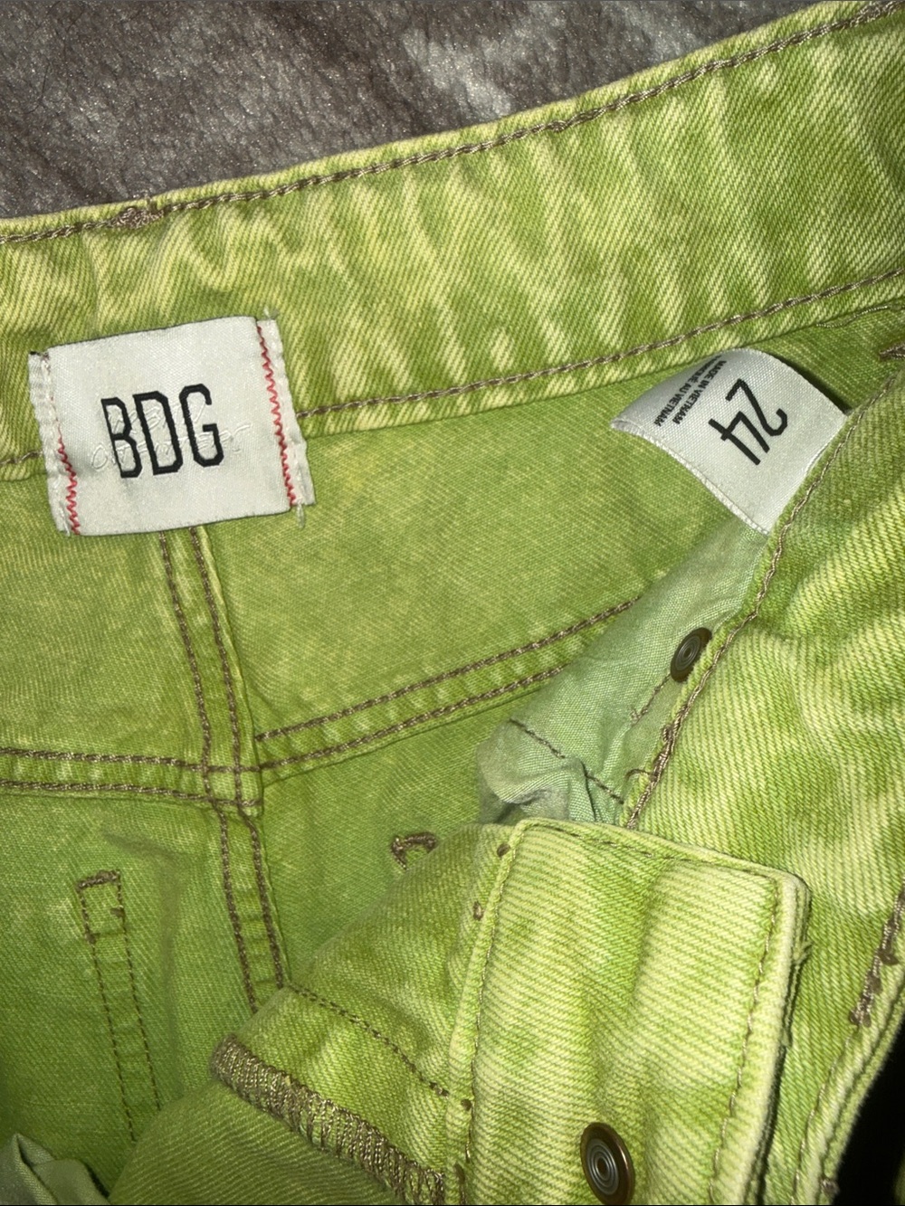 BDG Wide Leg Baggy Barrel Jeans Lime Green Denim 24 Waist Urban Outfitters EUC - Picture 10 of 11